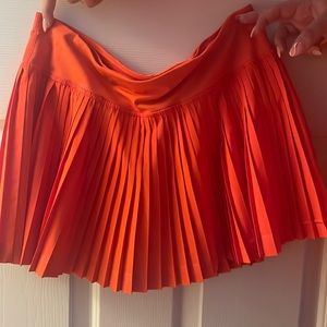 lulu lemon plated skirt